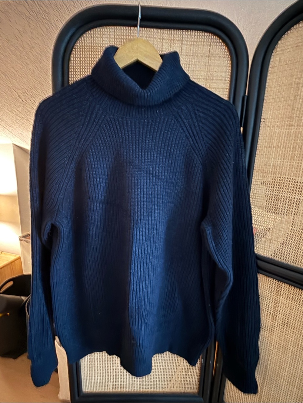GAP Dark Navy Ribbed Turtleneck Sweater Large